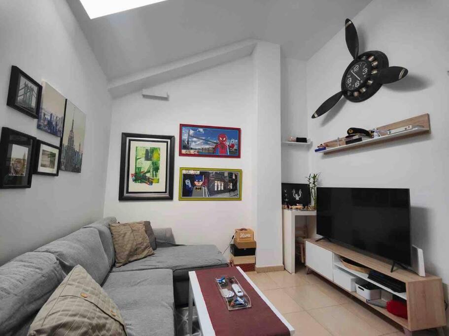 Apartamento Recien Reformado En Barajas Pueblo مدريد المظهر الخارجي الصورة